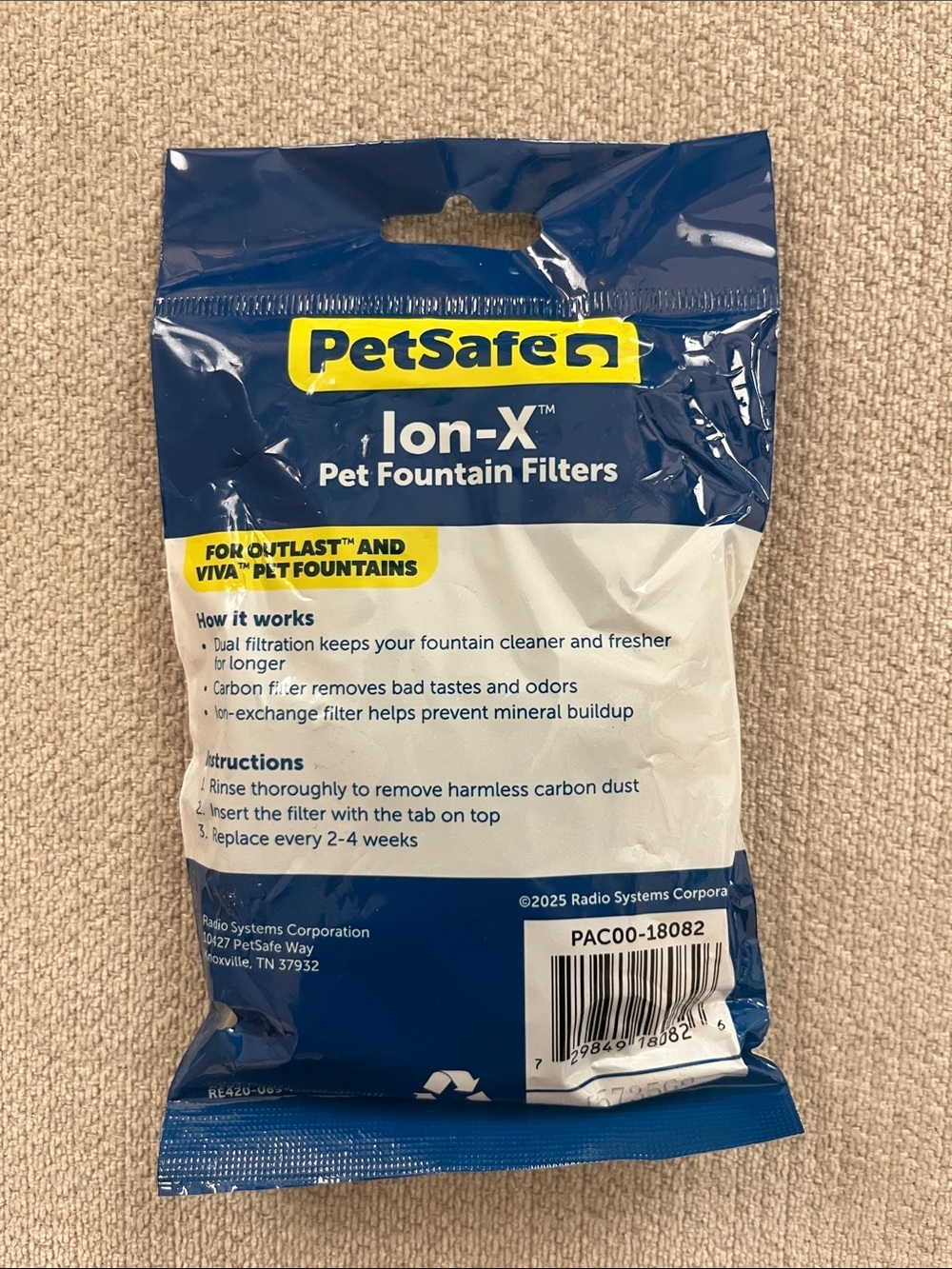 PetSafe Ion-X Pet Fountain Filters Blue and Yellow Packaging - Picture 2 of 3